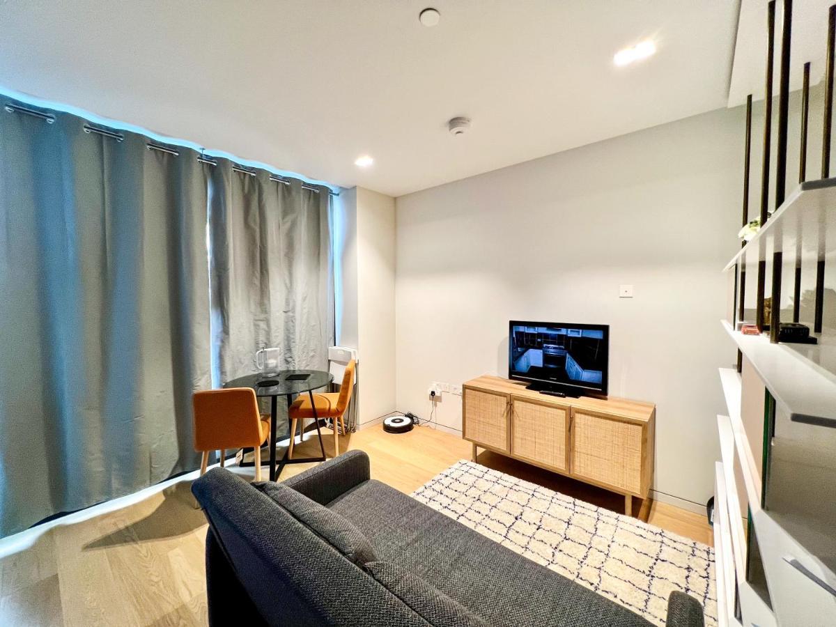 Deluxe Entire Studio Next To London Eye & Trafalgar Square 아파트 호텔 외부 사진